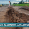 Peligro en la ruta: Abandono, pozos y pasto alto